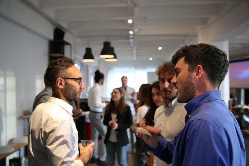 Why Every University Student Should Build a Strong Network